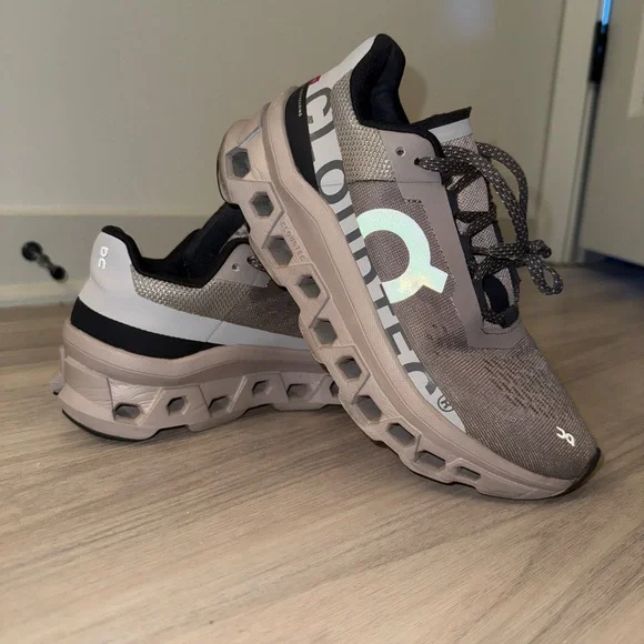 On Running Cloud monster 2 - Picture 2 of 6